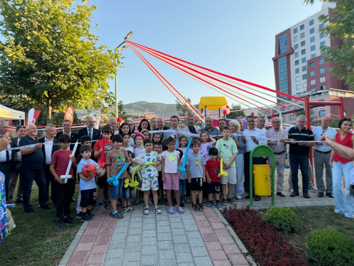 Bursa’da anlamlı açılış: Lale Karabıyık’ın adı çocuk parkında yaşayacak