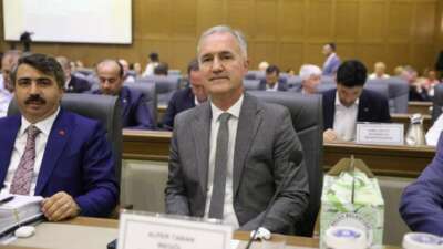 İnegöl Belediye Başkanı Alper Taban,