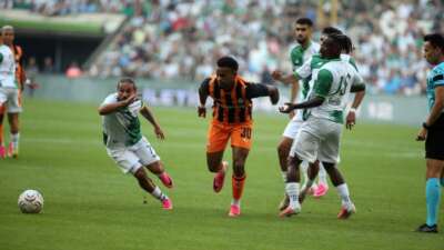 Yeni sezon hazırlıklarını sürdüren Bursaspor,