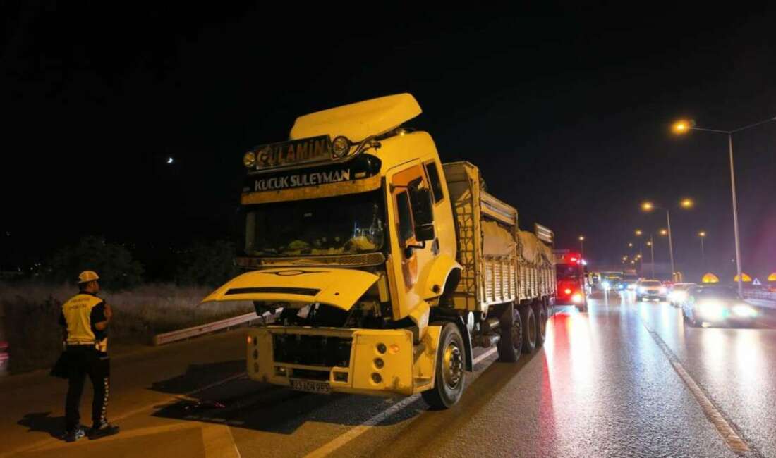 Bursa’da facianın eşiğinden dönüldü: Freni patlayan kamyonu polis durdurdu Bursa’nın İnegöl ilçesinde freni patlayan