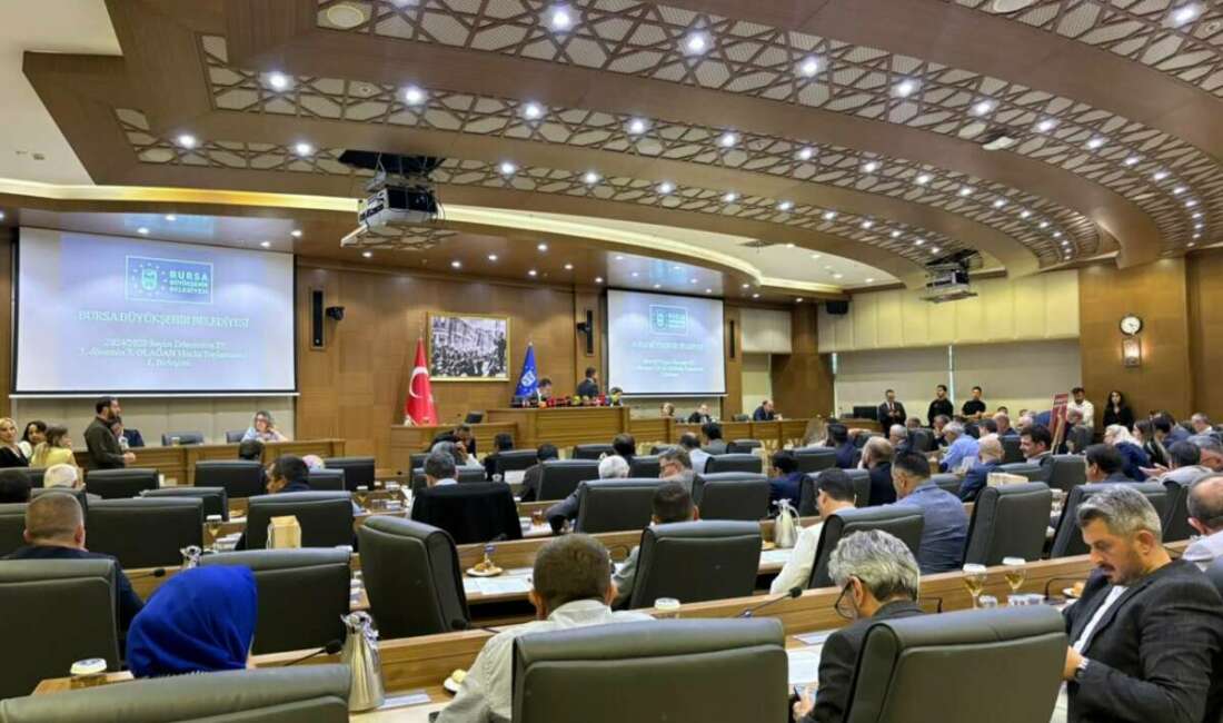 Kosova’ya itfaiye aracı hibesi mecliste geri çekildi Bursa Büyükşehir Belediye Meclisi’nde,