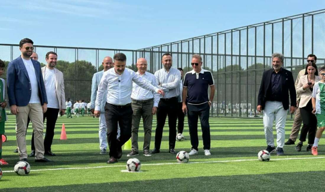 Bursaspor’da geleceğin yıldızları burada yetişecek! Bursaspor Özlüce Tesisleri’nde yapımı