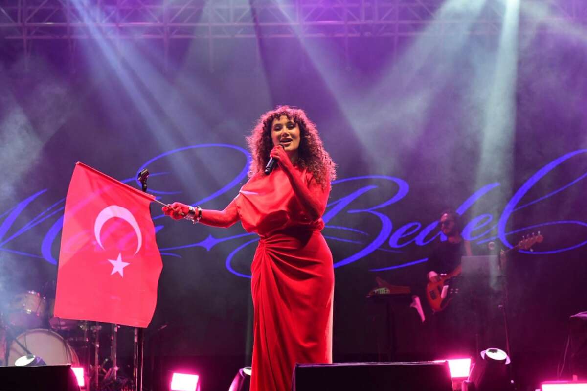 Kestel’de 30 Ağustos kutlamalarında Mela Bedel rüzgârı