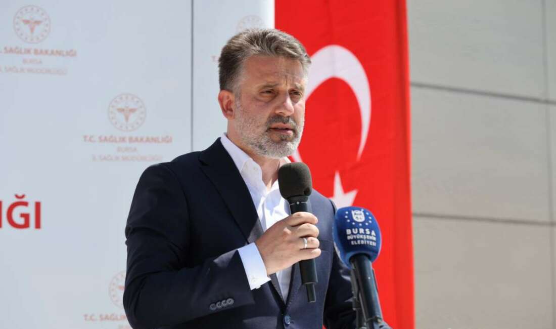 Sahada yönetim: Bursa’da yeni bir model mi doğuyor?