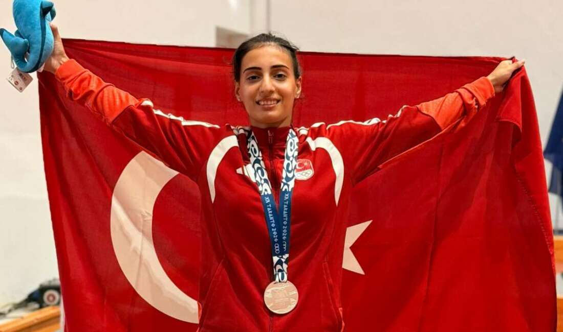 Mine Türker, Bursa’ya gümüş madalya gururu yaşattı! Bursa Büyükşehir Belediyesporlu Mine