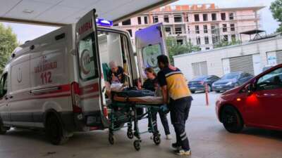 Bursa’nın İnegöl ilçesinde iki otomobilin