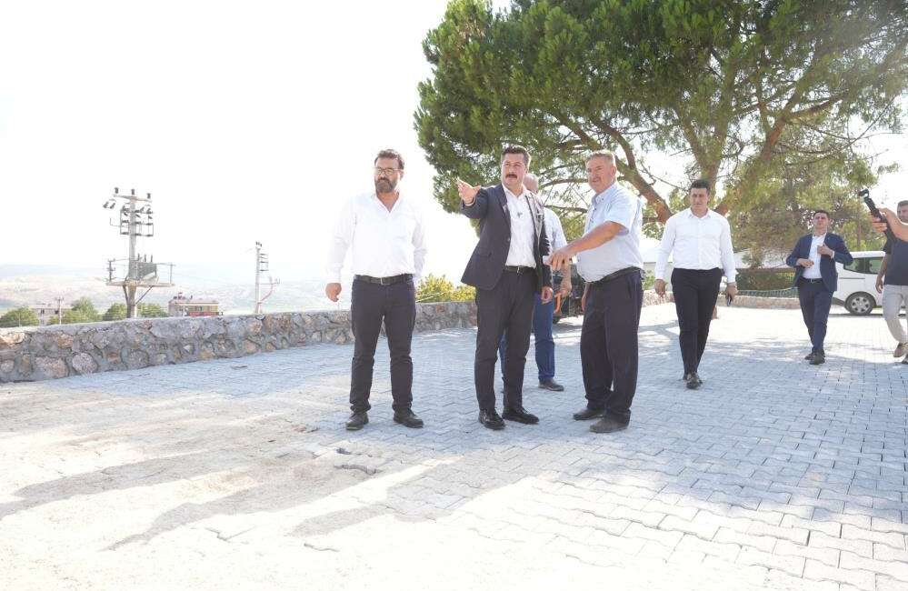 Bursa Yenişehir’de yollar güzelleşiyor: 2 yılda 100 bin metrekarelik çalışma Bursa Yenişehir’de yollar güzelleşiyor: 2 yılda 100 bin metrekarelik çalışma