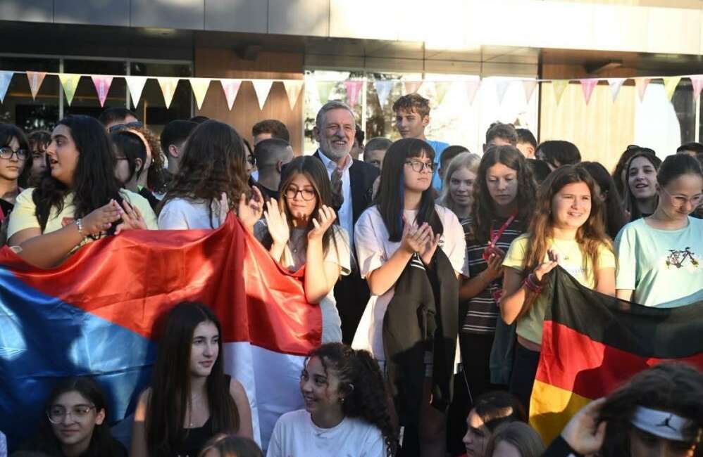 Geleceğin yıldızları, Bursa Business School’da bir araya geldi Türkiye’de 37 yıldır çocuklara