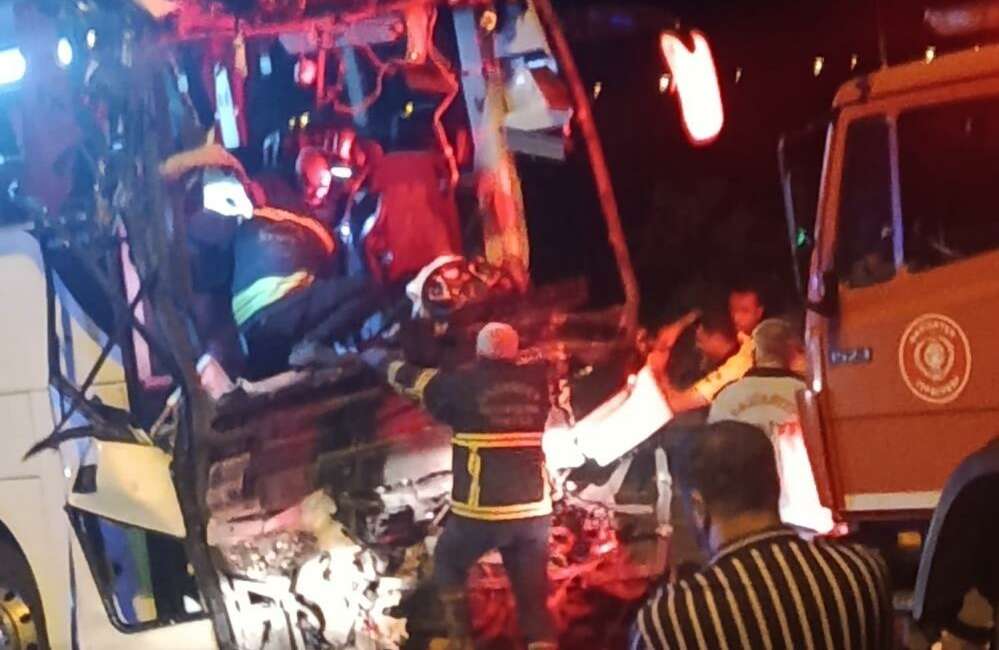 Gaziantep’te yolcu otobüsünün tırla