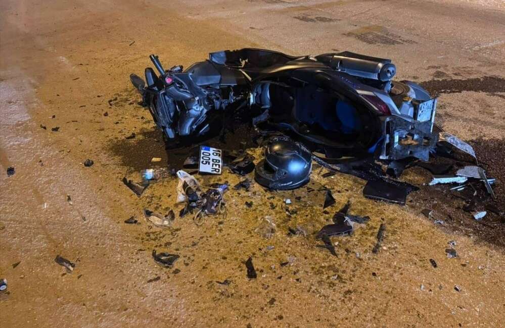 Bursa’da gece saatlerinde korkunç kaza; Ağır yaralı var… Bursa’nın İnegöl ilçesinde otomobil
