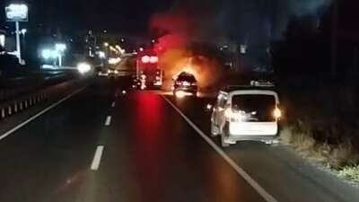 Bursa'da seyir halindeki lüks otomobil,