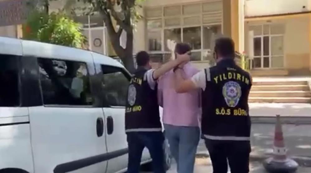 Bursa’da aranan 9 şahıs kıskıvrak yakalandı! Bursa'nın Yıldırım ilçesinde polis