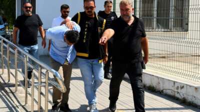 Adana'da 40 milyon liralık alacak-verecek
