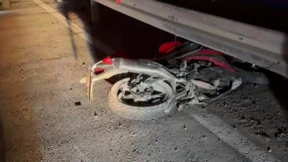 Bursa’da yine motosiklet kazası: Sürücü ağır yaralandı Bursa'da direksiyon hakimiyetini kaybeden