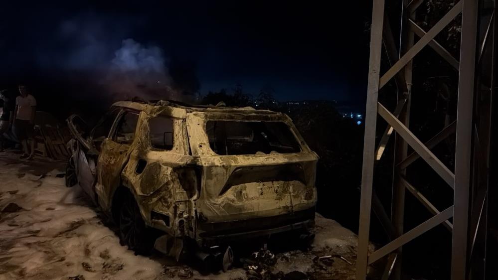 Erdek’te araç küle döndü! Balıkesir’in Erdek ilçesinde