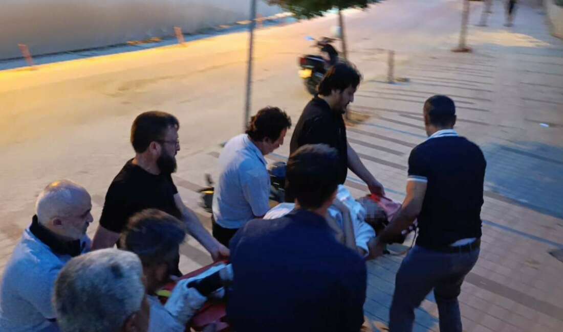 Bursa’da motosiklet kazası: Doktor duvardan atlayıp yaralıya müdahale etti Bursa’nın İnegöl ilçesinde motosikletin