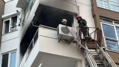 Antalya’da 4 katlı apartmanın