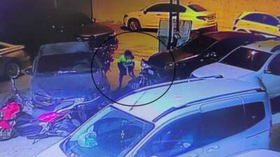 Hatay’da park halindeki motosikleti pusuya