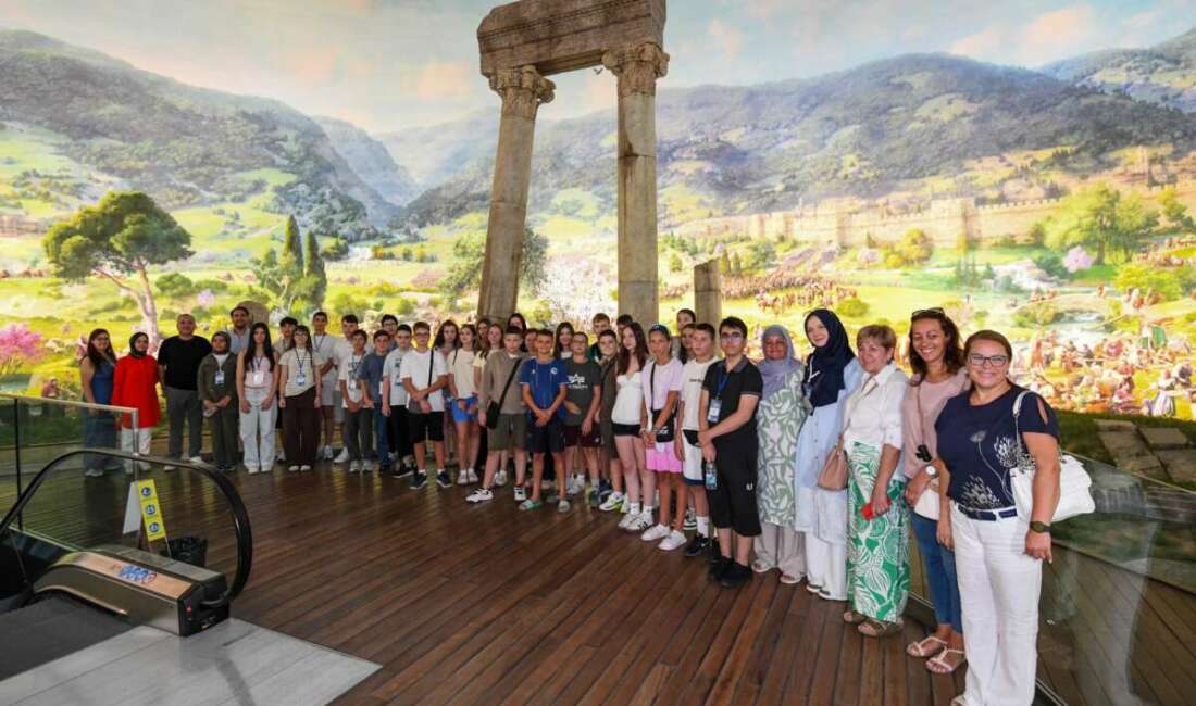 Bosnalı öğrenciler Bursa’nın tarihini yerinde keşfetti Osmangazi Belediyesi, kardeş şehirler