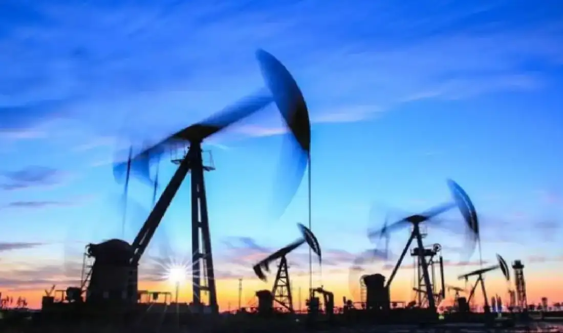 Brent petrol 83 dolar seviyesinde işlem görüyor Brent petrolün varil fiyatı,