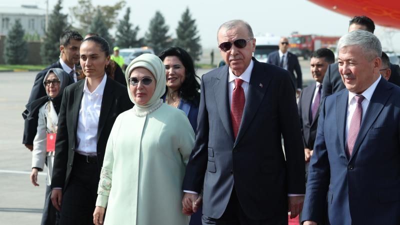 Cumhurbaşkanı Erdoğan, Kırgızistan’da Cumhurbaşkanı Recep Tayyip Erdoğan,