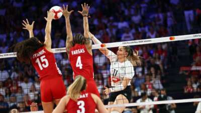 A Milli Kadın Voleybol Takımı,