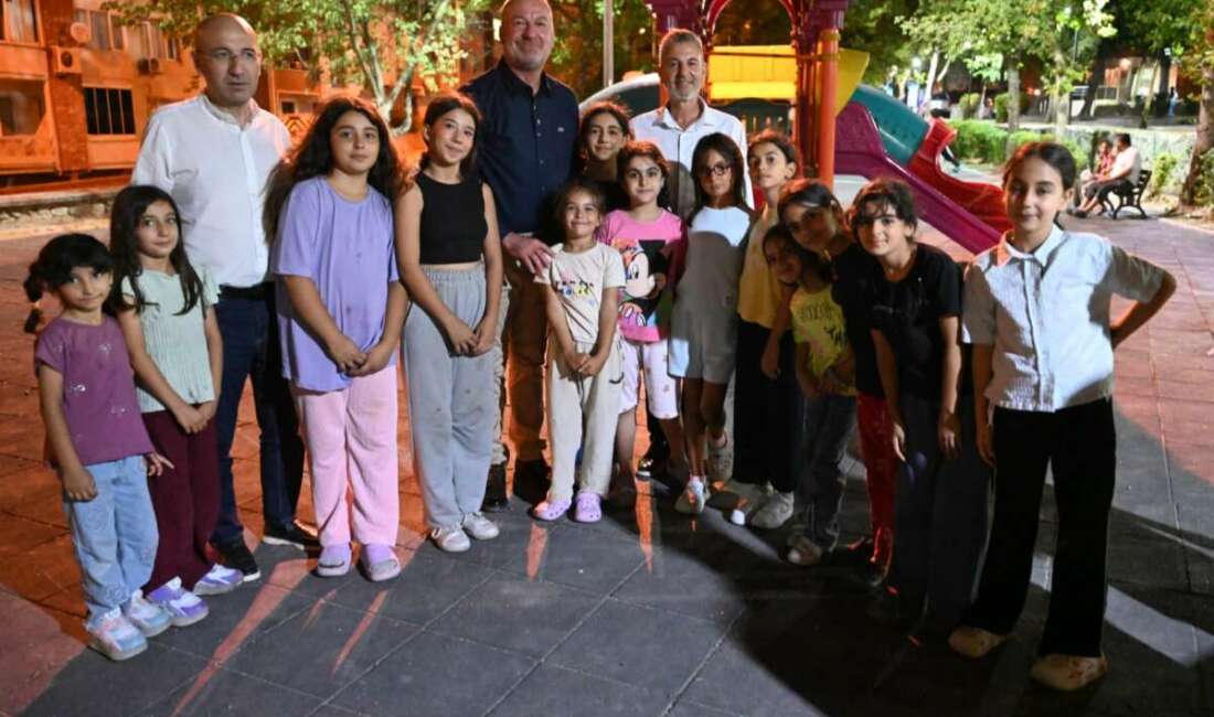 Karacabey’de parklar artık daha güvenli! Karacabey Belediye Başkanı Fatih