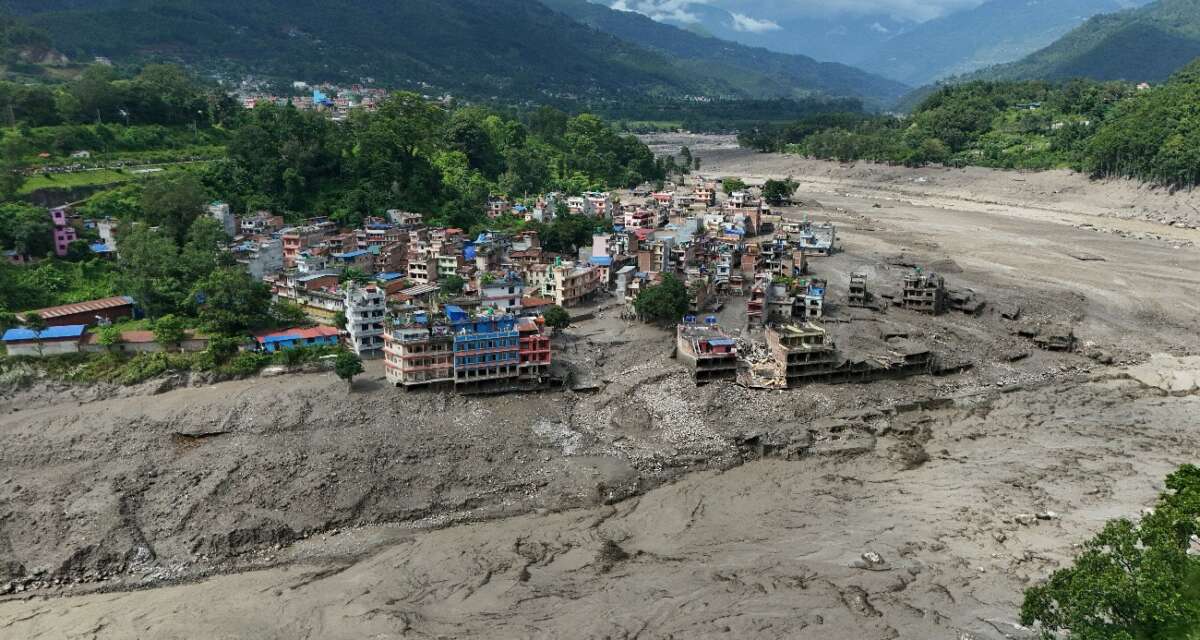 Tibet’te 5 büyüklüğünde deprem oldu: Sel alarmı verildi