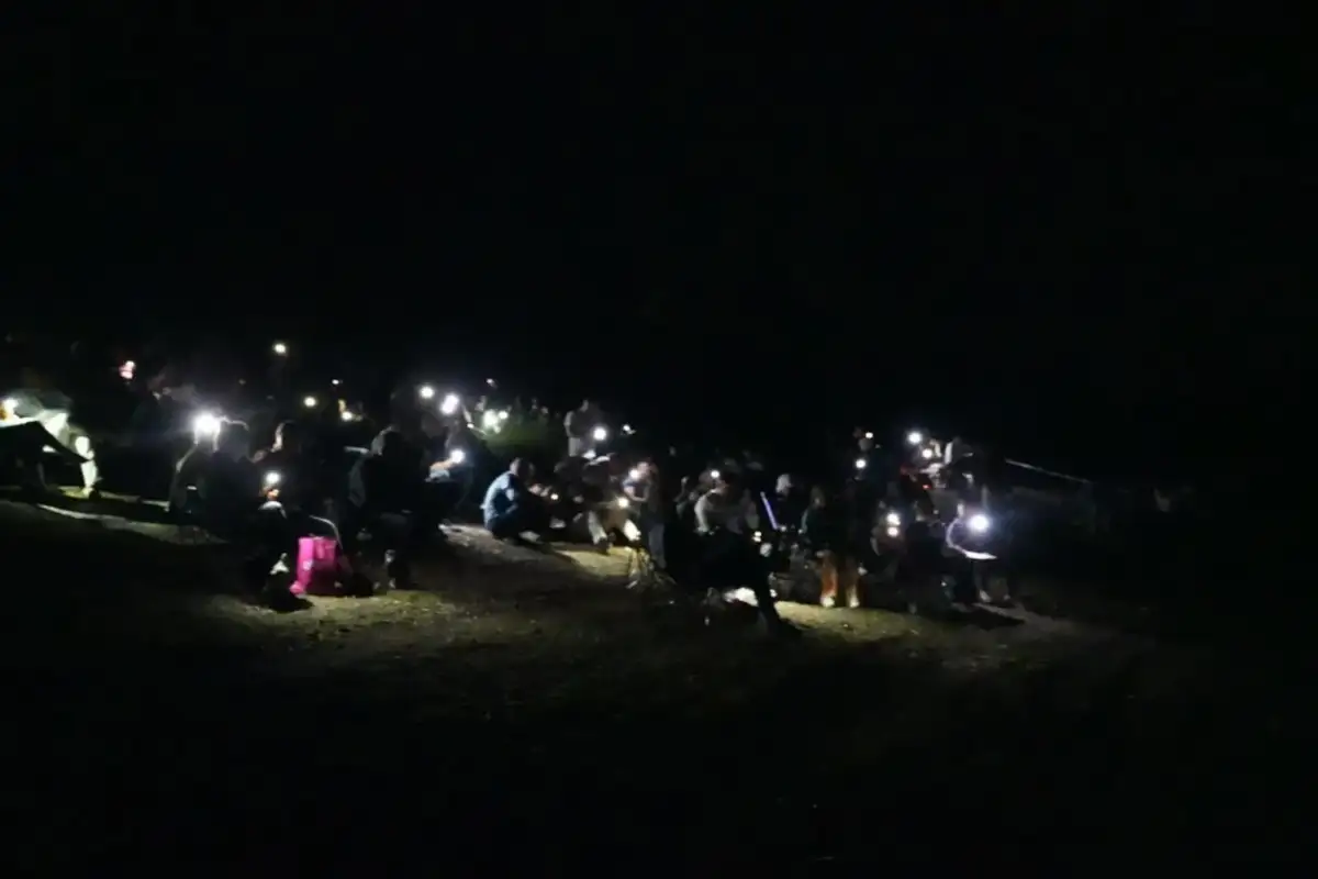 Yenişehir’de Perseid Meteor Yağmuru şöleni! Binlerce kişi gökyüzüne hayran kaldı