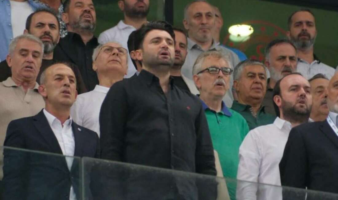 Bursaspor Başkanı Çelik; “Küfürsüz tribün 3 puan kadar değerliydi” Bursaspor Başkanı Enes Çelik,