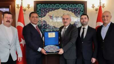 Bursa Valisi Erol Ayyıldız, İSİAD