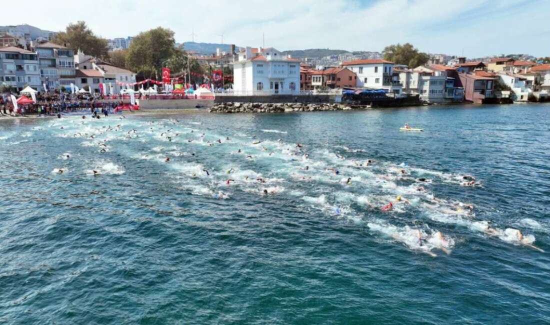 Mudanya’da Triatlon Türkiye Kupası Finalleri nefes kesti! Mudanya’da Triatlon Türkiye Kupası Finalleri nefes kesti!