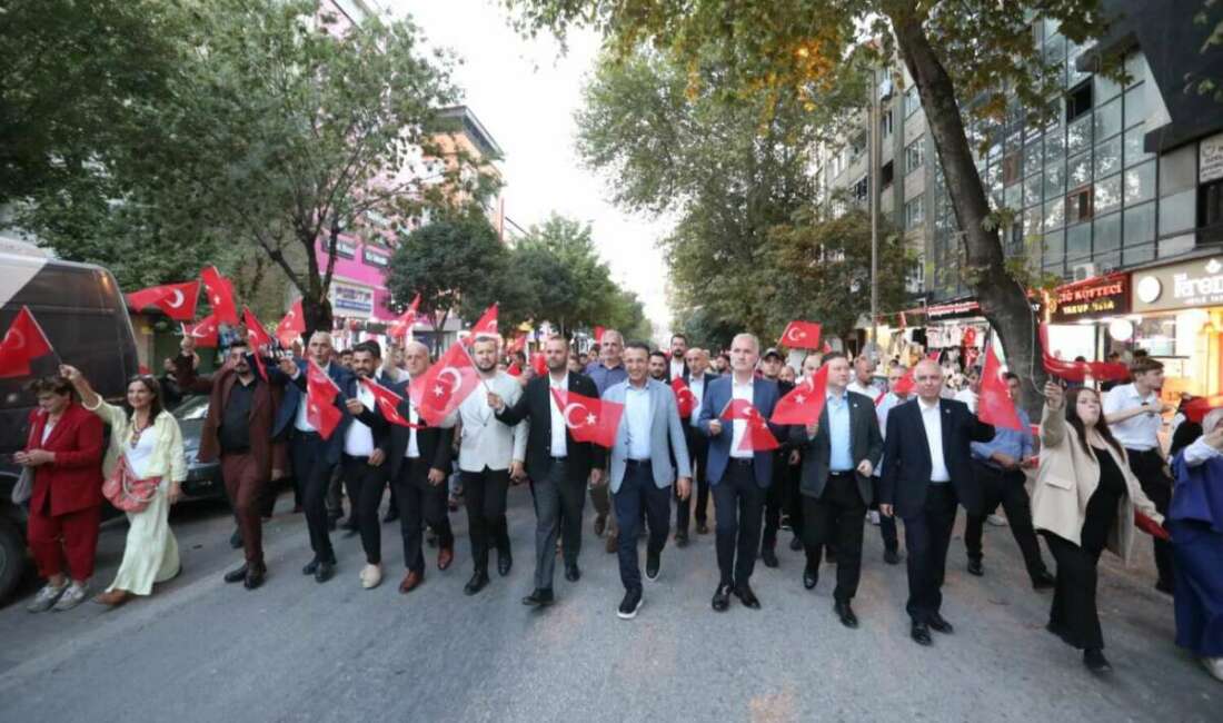 İnegöl’de 6 Eylül büyük bir coşku ve gururla kutlandı! İnegöl’ün düşman işgalinden kurtuluşunun