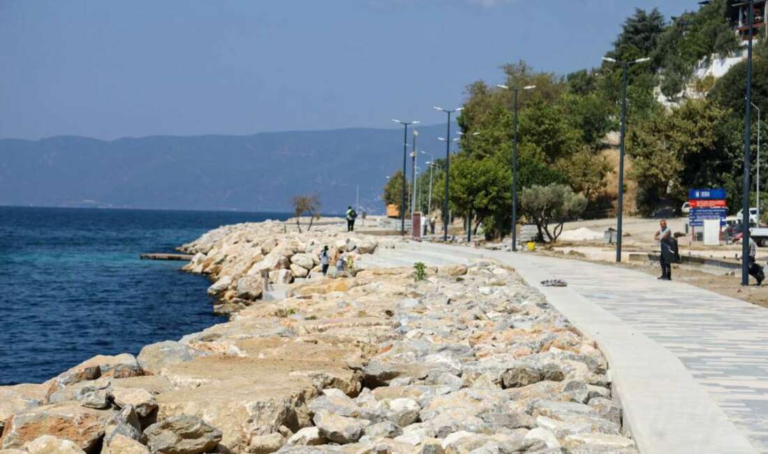 Bursa Gemlik’te bu alan daha yeşil, güvenli, dayanıklı ve estetik hale geliyor Bursa Büyükşehir Belediyesi, Gemlik