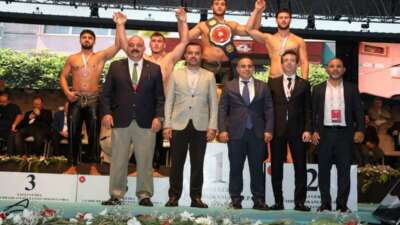  Bursa Büyükşehir Belediyespor güreşçisi
