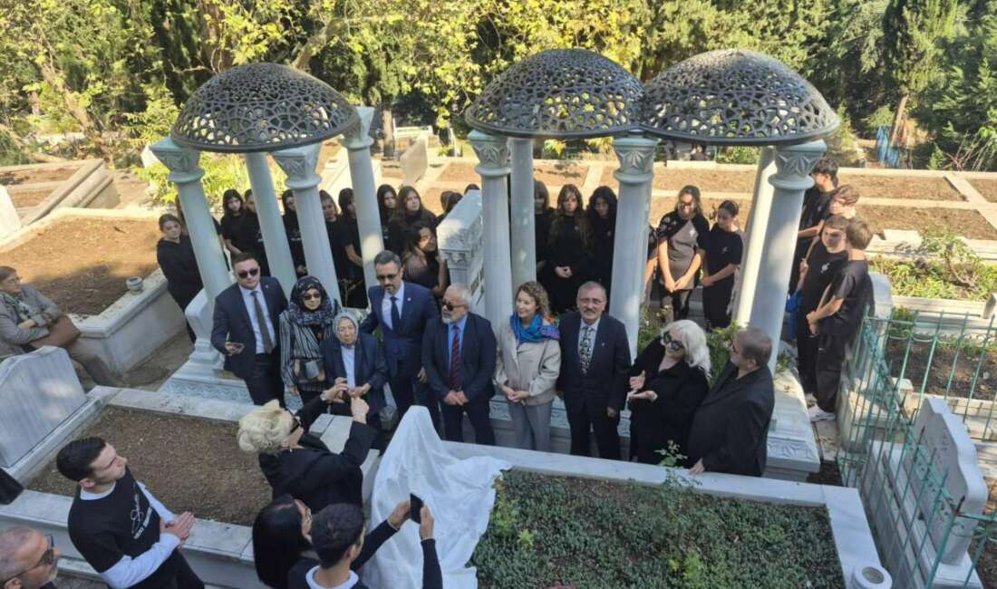 Zeki Müren vefatının 30’uncu yılında Bursa’da anıldı Türk sanat müziğinin "Sanat