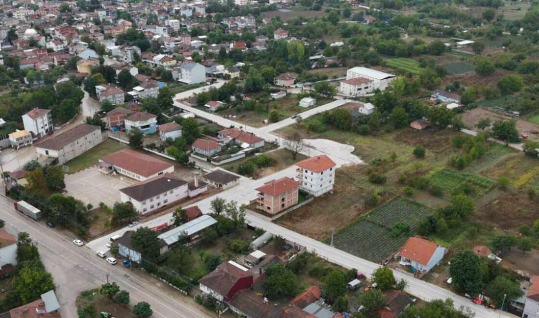 İnegöl’de yollar daha kullanışlı hale geliyor; Başkan Taban inceledi İnegöl Belediyesi, Kurşunlu Mahallesinde
