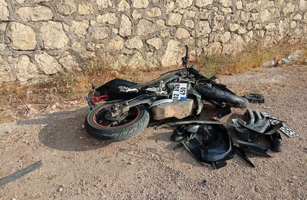 Adıyaman'ın Gölbaşı ilçesinde otomobil