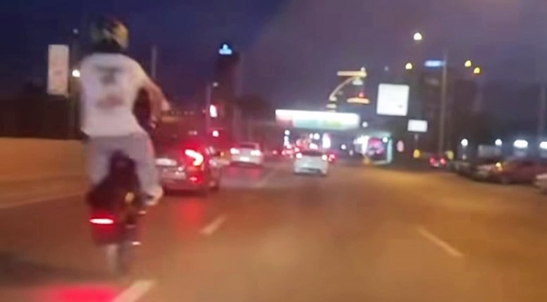 Bursa trafiğinde tehlikeli anlar! Bursa'nın merkez Osmangazi ilçesinde