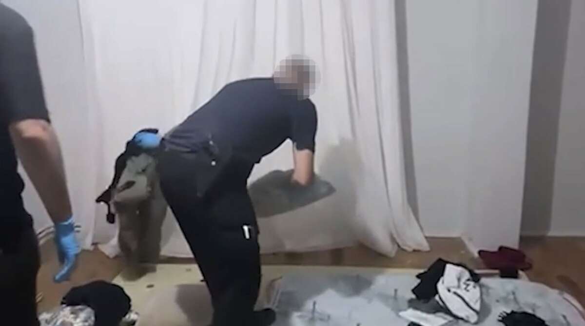 Bursa’da evden çıkanlar şoke etti! 1 kilo 210 gram metamfetamin ele geçirildi