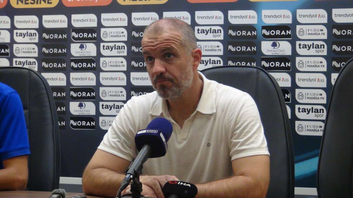 Manisa FK-Bursaspor maçının ardından teknik direktörlerden açıklamalar