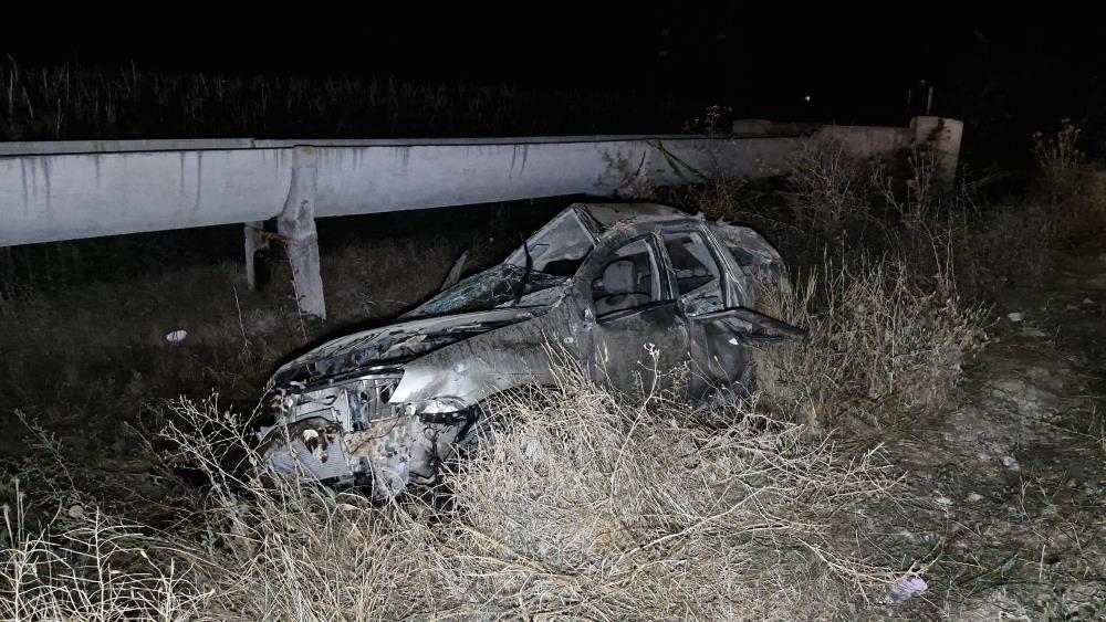 Karaman’da kontrolden çıkan otomobil,