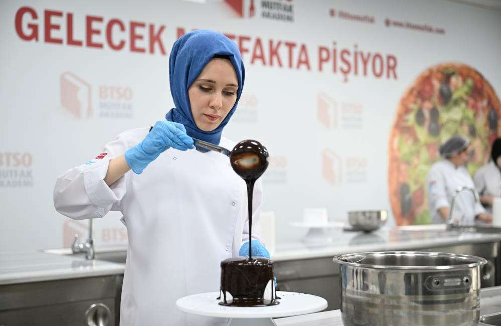 BTSO mutfak Akademi yeni girişimcilik hikâyelerine öncülük ediyor Bursa Ticaret ve Sanayi