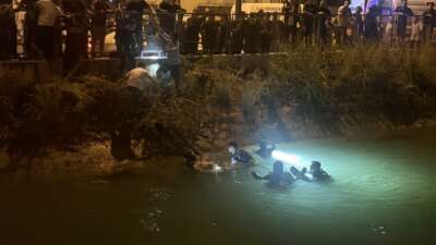 Mersin'in Tarsus ilçesinde serinlemek için
