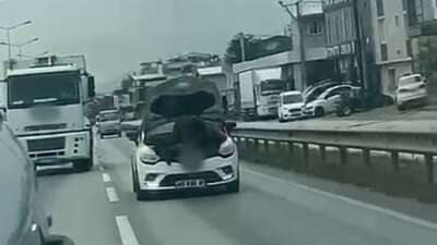Bursa'da bir tamircinin, seyir halindeki