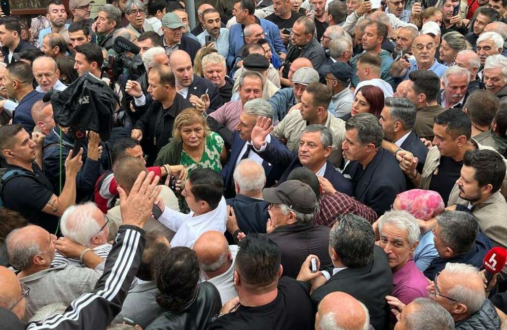 Özgür Özel; Mustafa Bozbey bizimle birlikte YENİ Parti Genel Başkanı