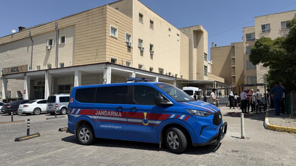 Bıçaklı taşlı kavga: 8 yaralı Şanlıurfa’nın Siverek ilçesinde akrabalar