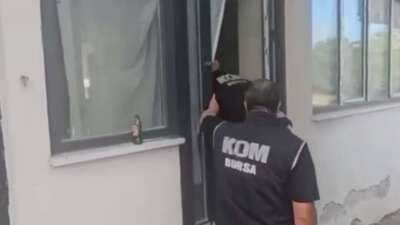 Bursa'da polis ekiplerinin tütün ve