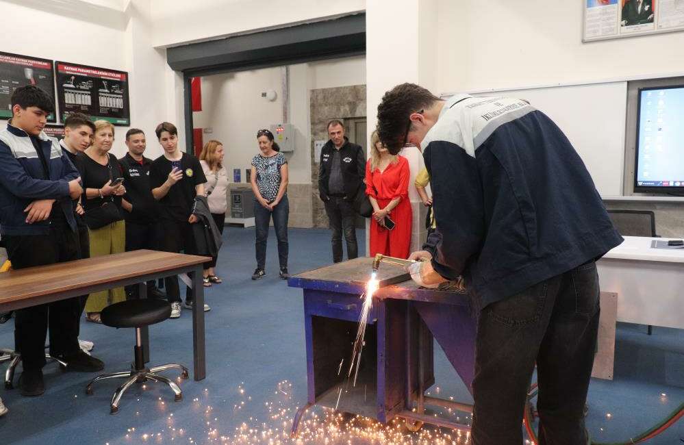 Demirtaşpaşa Mesleki ve Teknik