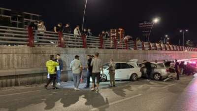 Kayseri'nin Kocasinan ilçesinde 3 otomobilin